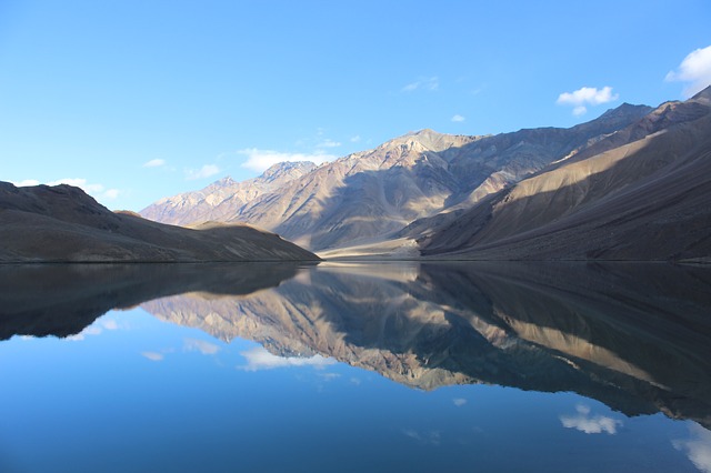 A view of Chandra Taal, a Cirque Lake