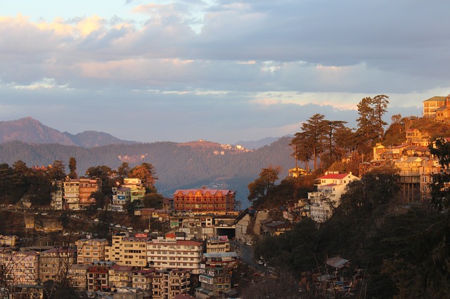 An image of Shimla hill station 350 km from Delhi
