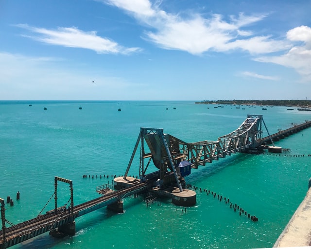 A picture of the Pamban bridge